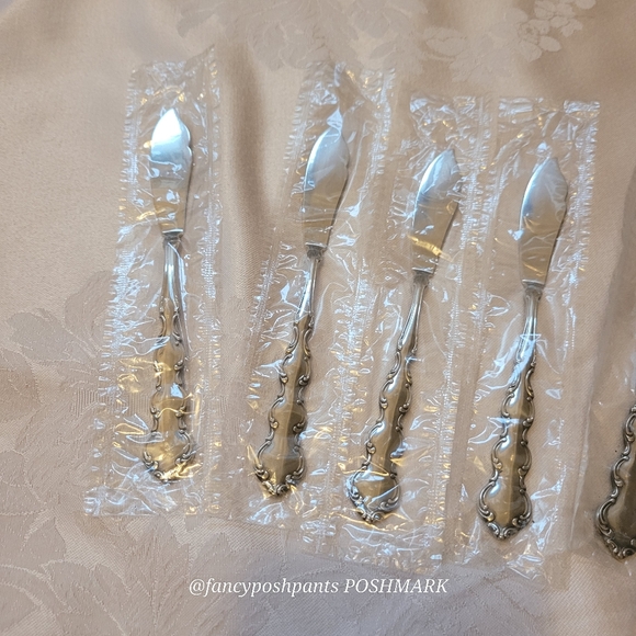 lot of 11 ONEIDA rare! Mozart NEW sealed sleeves stainless steel butter knives - Picture 8 of 14